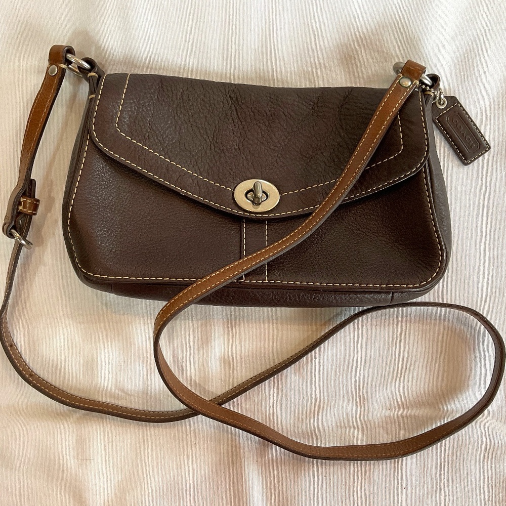 Coach Chelsea Brown Pebbled Leather Crossbody